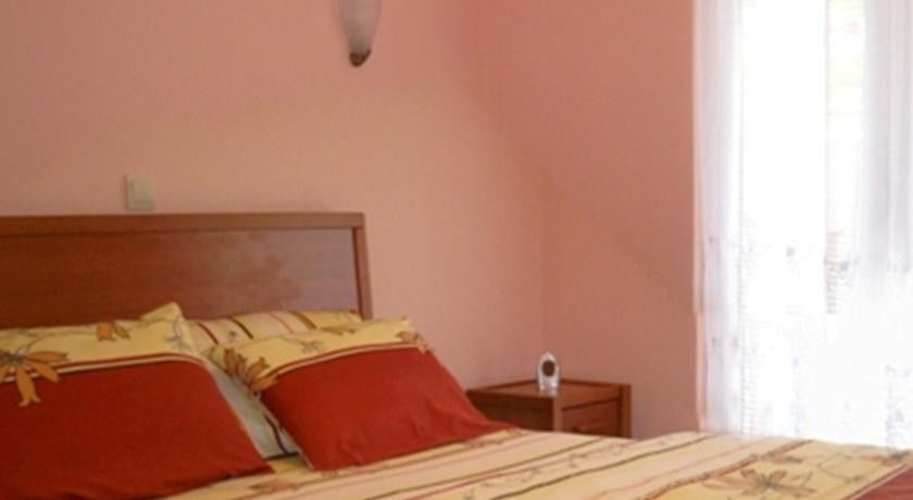 Perper Hotel Донья-Ластва Экстерьер фото